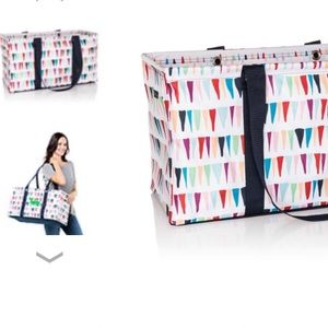 Brand New 31 large utility tote in candy corners